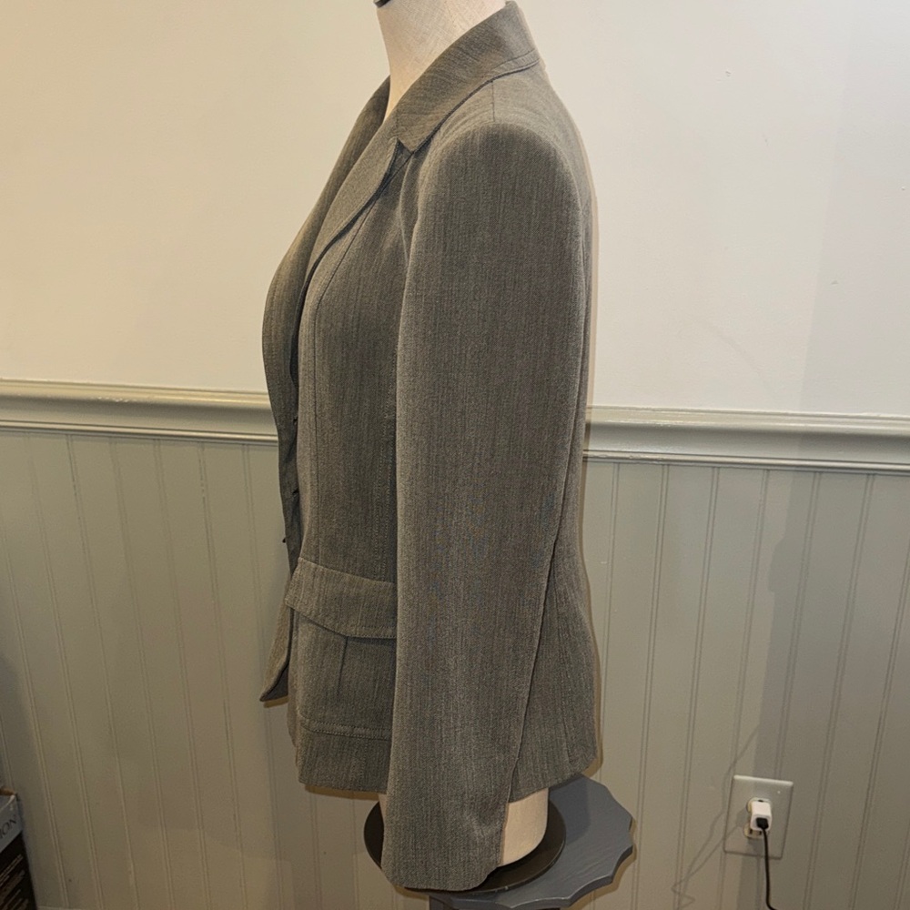 Women's Calvin Klein Gray Blazer size 12 - Picture 3 of 8